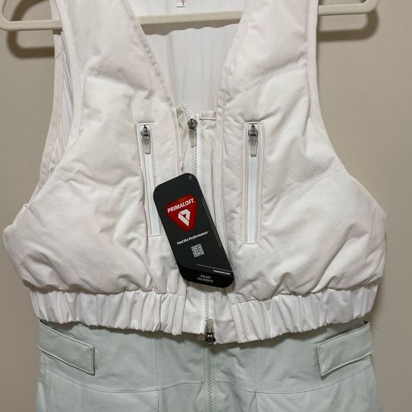 NWT Free People Around The Block Bib
Salt Spray Combo ski pants size L
MSRP $398 - Picture 8 of 15